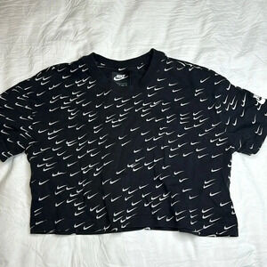 Cropped Nike T